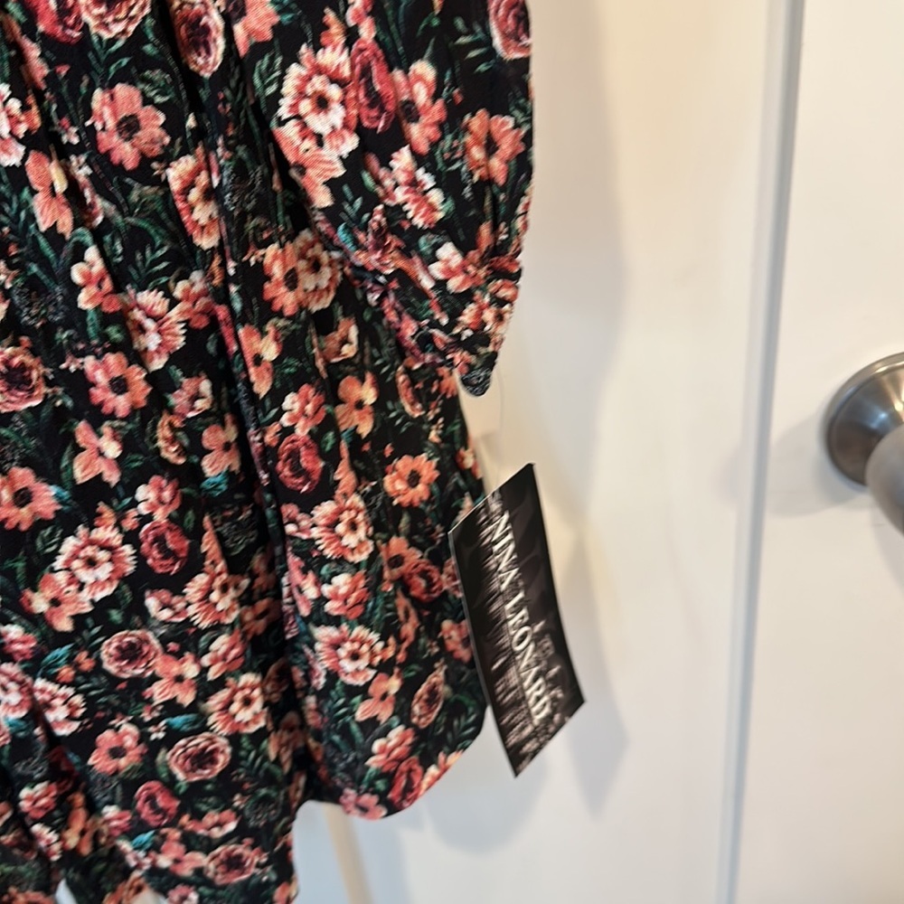 Nina Leonard black and pink floral long sleeve dress. - Picture 5 of 6